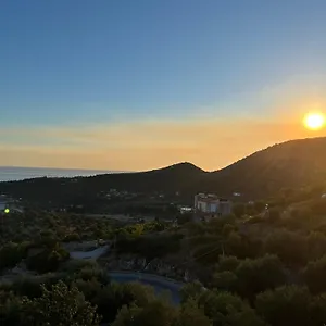 Отель Aphrodite's Garden, Химара