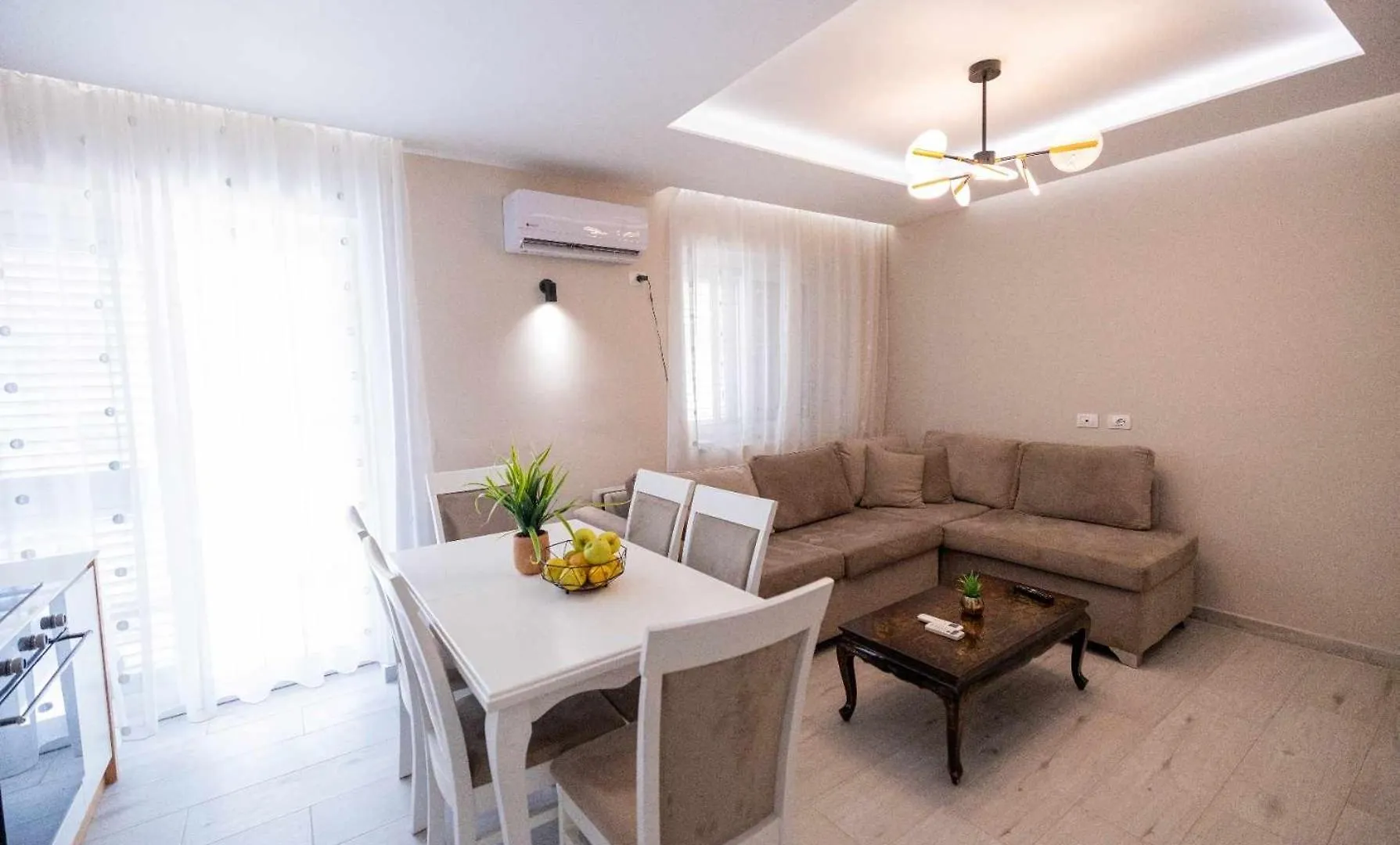 Zoto Luxury Apartment Himare Albania